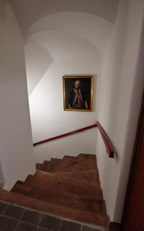 Queen Bee Apartments Prague Exterior photo