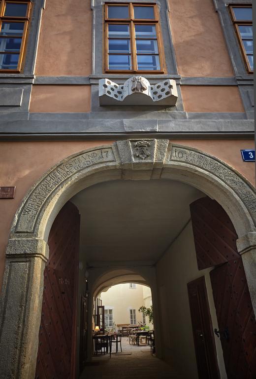Queen Bee Apartments Prague Exterior photo